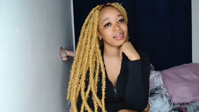 Nisha_102 live sex cam