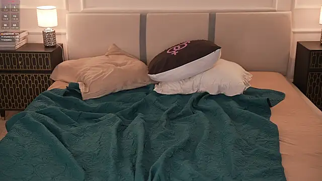 Goldie_Flame live sex cam