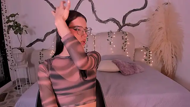 VictoriaMonroee_'s cam snapshot