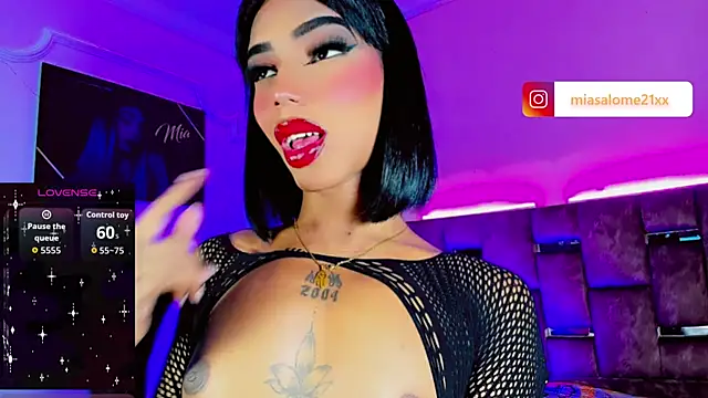 Mia_Castro_xx's cam snapshot