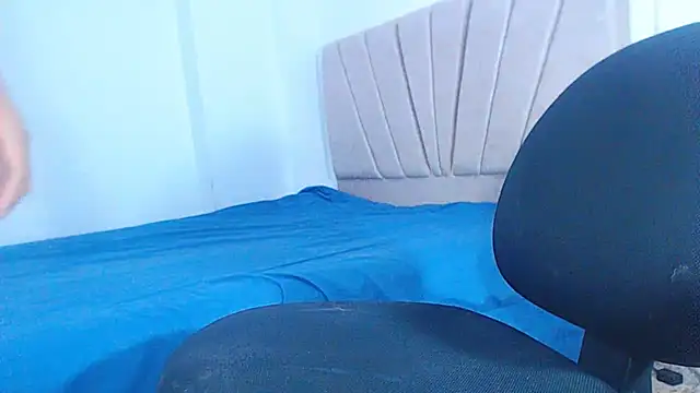 Valenntyna's cam snapshot