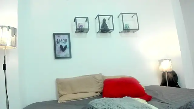 LindaWalker_'s cam snapshot