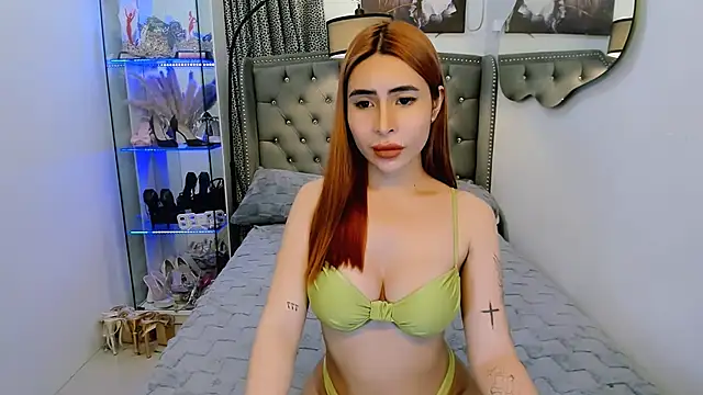 Claudia_empress's cam snapshot