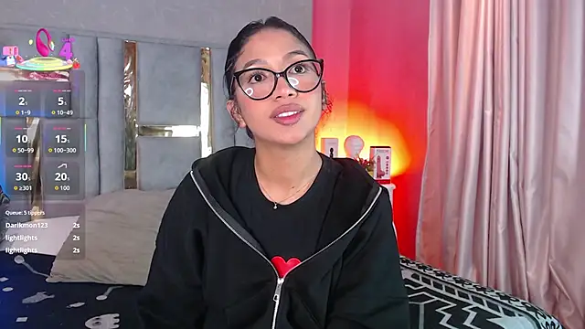 Tyla_Ks live sex cam