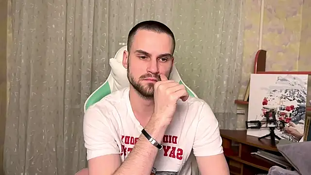 Iveraan live sex cam