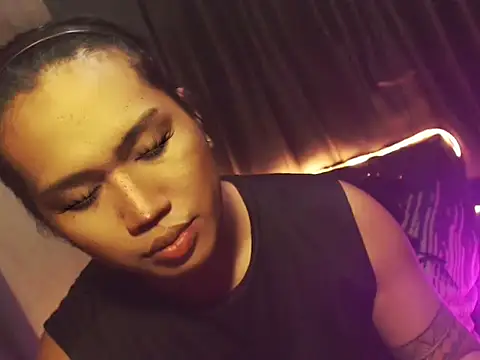 Hail_ur_Dominant's cam snapshot