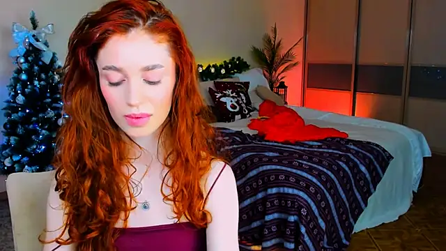 ChristinaConteeree live sex cam