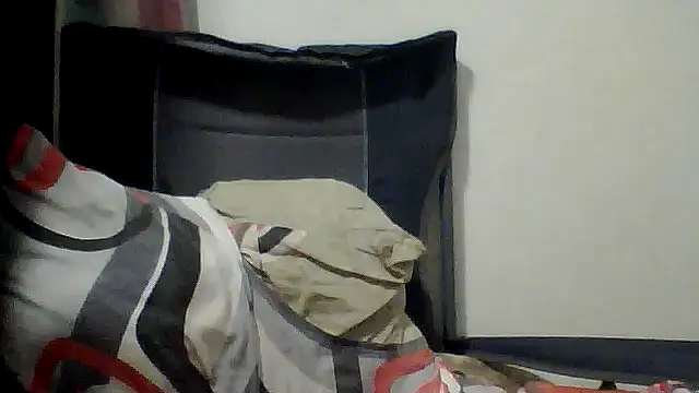 Glenorecornomaza's cam snapshot