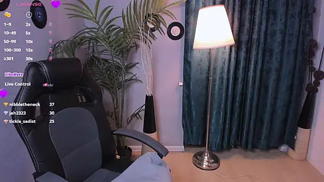 Will_Will_'s cam snapshot