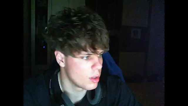 GymGuy0505 live sex cam