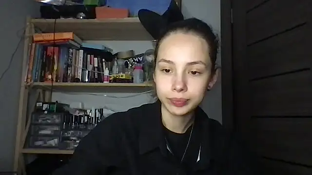 Yuna5343 live sex cam