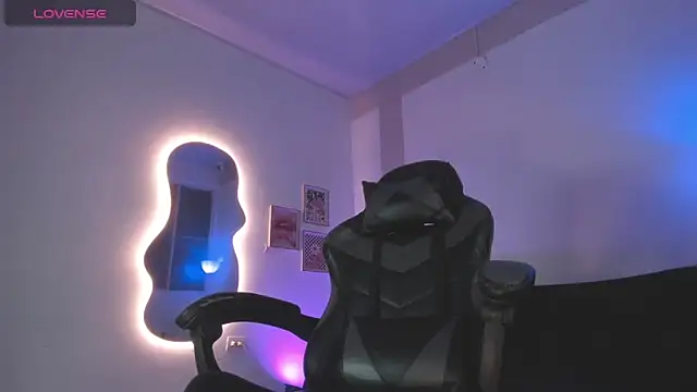 Senpai_Lover live sex cam