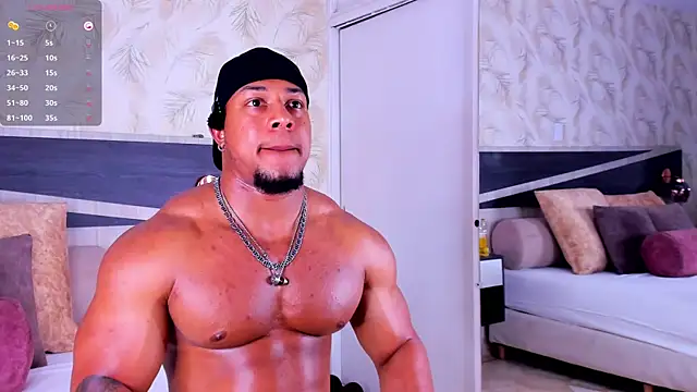 Travis_lenox_'s cam snapshot