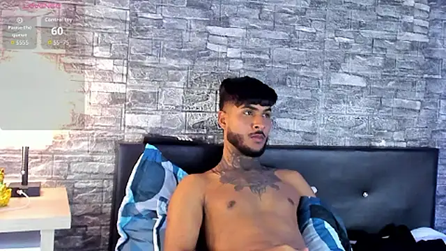 FoxBigmaster's cam snapshot