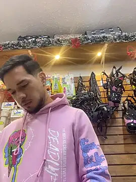 Leonardmoppet's cam snapshot