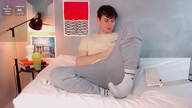 Elio555's cam snapshot