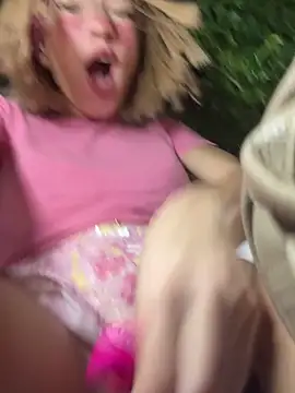 SweetBunnyGF live sex cam