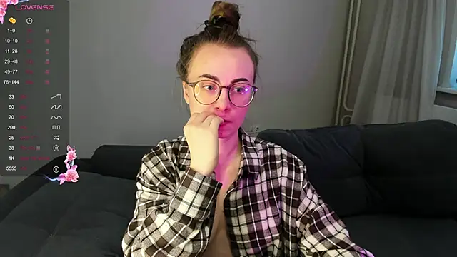 MewStella's cam snapshot