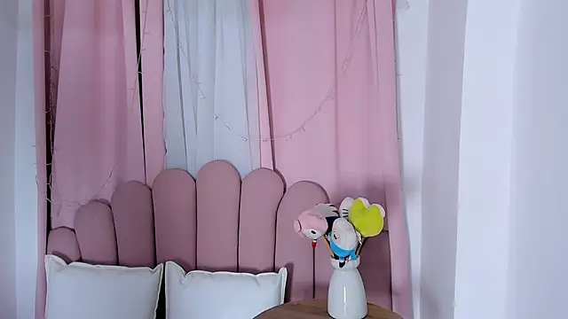 NicoleMadrird's cam snapshot