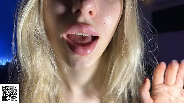 ElysiaXo's cam snapshot