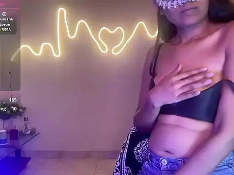 lovely_monisha's cam snapshot