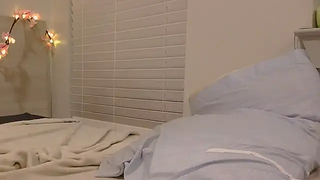 viveinne's cam snapshot