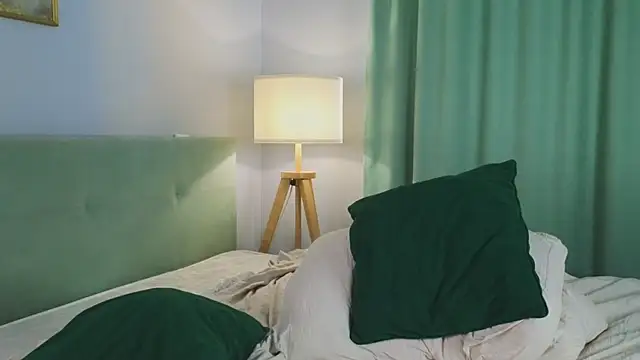 AdarnDeneui's cam snapshot