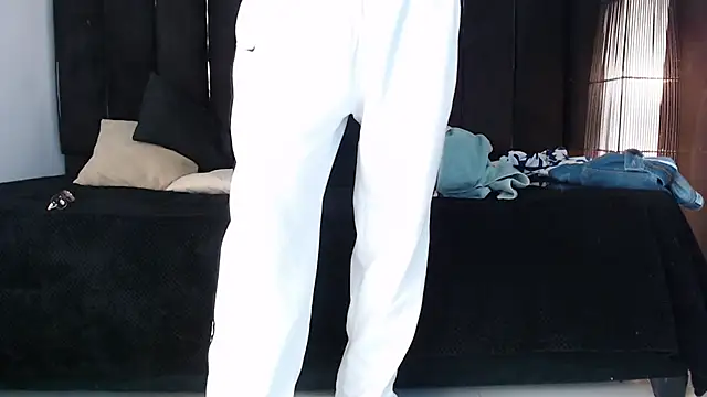 Dominic_ghost live sex cam