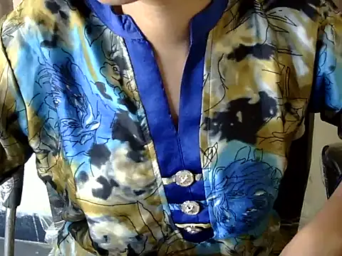 Neha_Sharma1's cam snapshot