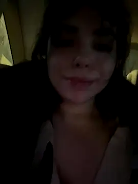 pantyless live sex cam