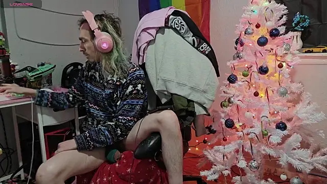 tallnerdyguy's cam snapshot