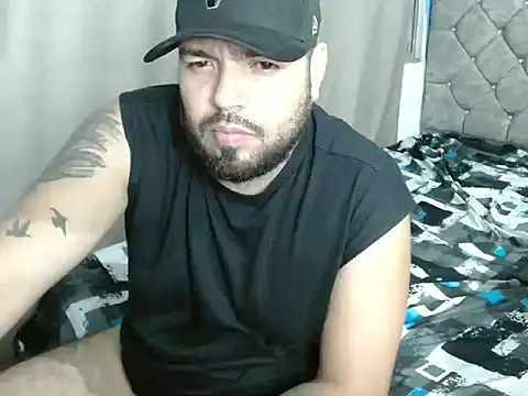 Seven70 live sex cam