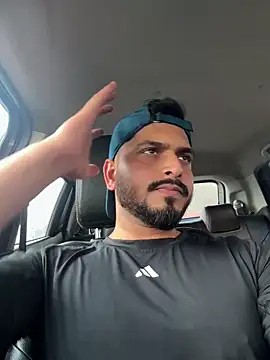 Biggycock_95 live sex cam