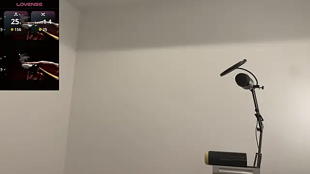 TheDonnyBasilisk's cam snapshot