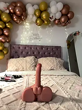 Samantha_e2's cam snapshot