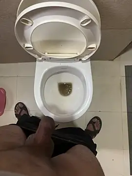 your_playboy_00's cam snapshot