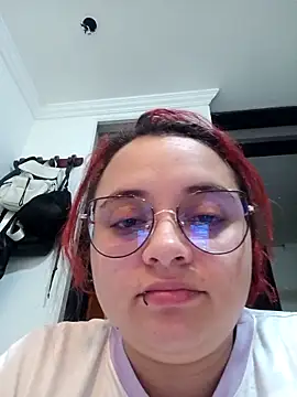 CURVY-HORNY's cam snapshot