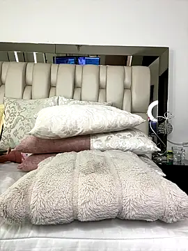 ALISSON_FOXXX1 live sex cam