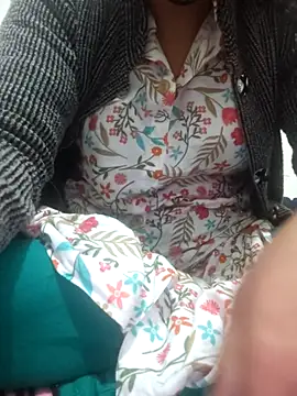 VedanshiCollage's cam snapshot