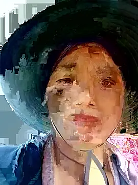 ngan-cute live sex cam