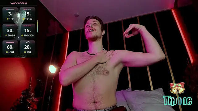 LeoMooree live sex cam