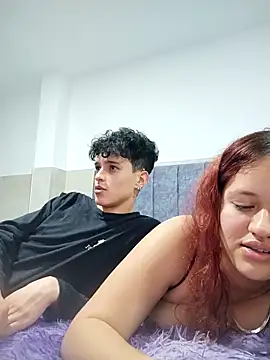 hottie_couplee's cam snapshot