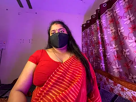 LouleyRanii's cam snapshot