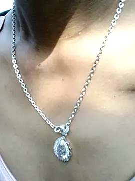 abigail-00 live sex cam