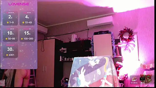 mischellemeow13 live sex cam