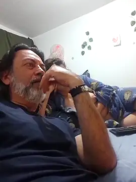 jeans_and_emma's cam snapshot