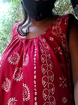 Hotty-rosni's cam snapshot