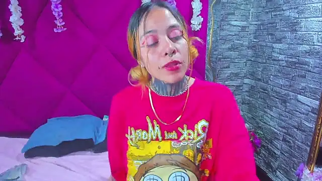 Sofii_Anal_'s cam snapshot