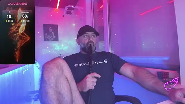 HAIR-MAN's cam snapshot