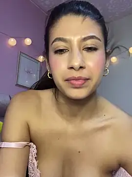 Lenapink19's cam snapshot